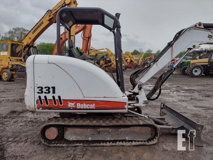 2004-bobcat-331g-image-29