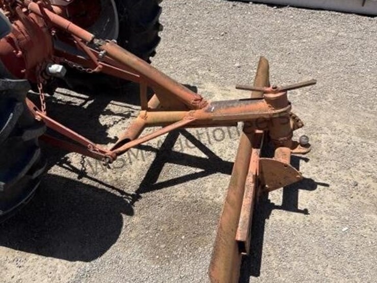 ford-8n-image-9
