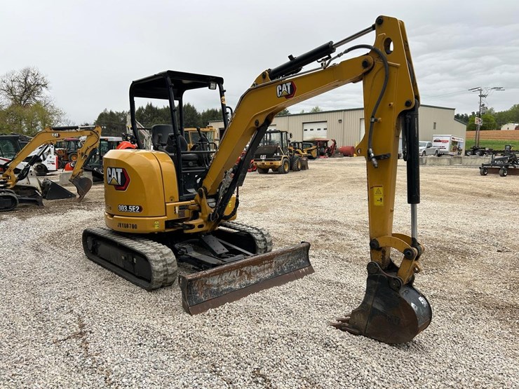 2021-caterpillar-303-image-6