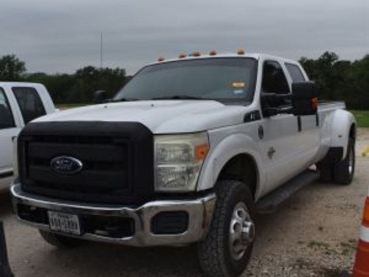 2015-ford-f350-image-2
