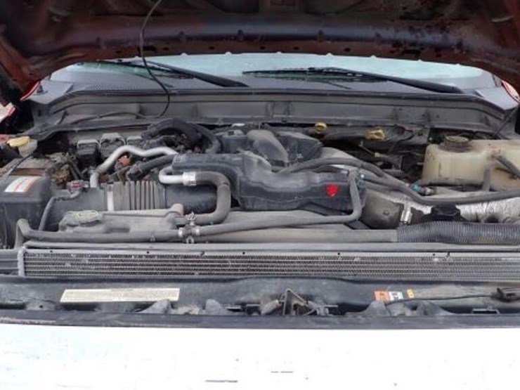 2016-ford-f550-xlt-image-42