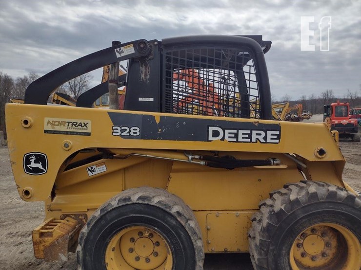 deere-328-image-19