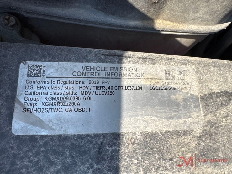 2019-chevrolet-2500-image-13