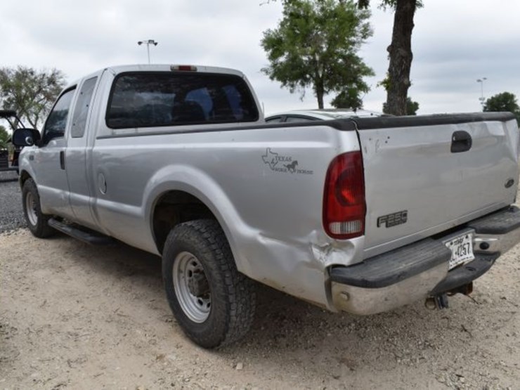 2004-ford-f250-image-4
