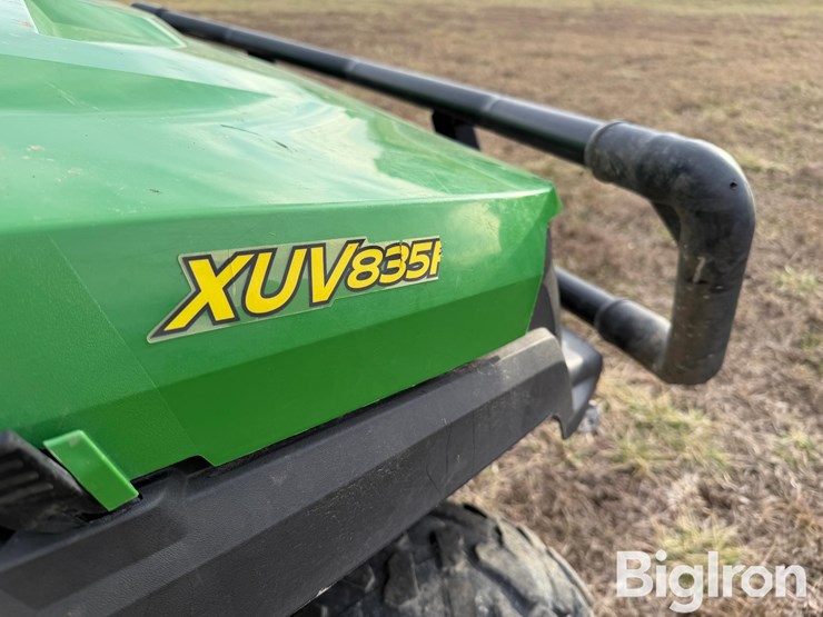 2021-john-deere-xuv-835r-gator-4x4-utv-image-12