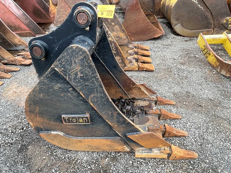 caterpillar-304.5-image-3