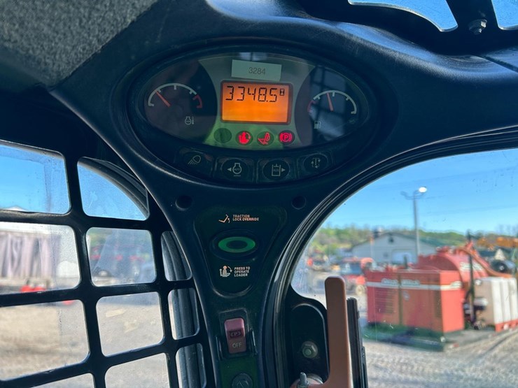 2020-bobcat-t650-image-25