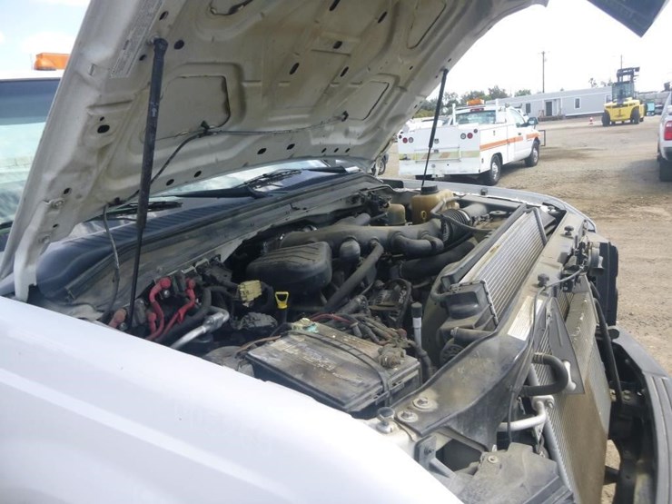 2009-ford-f350-image-28