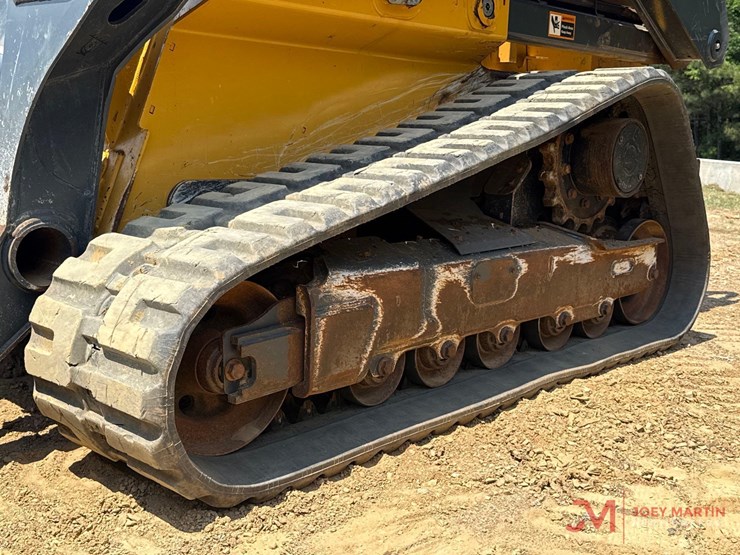 deere-331g-image-9