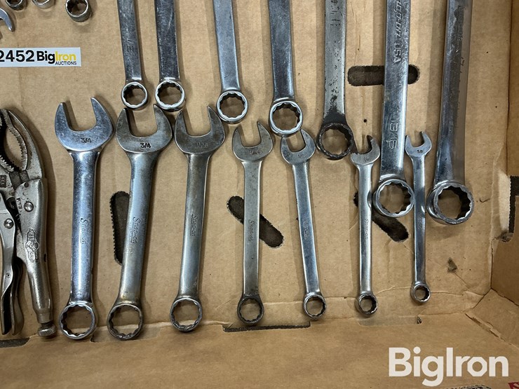 snap-on-sae-angled/combination-wrenches-&-vise-grips-image-11