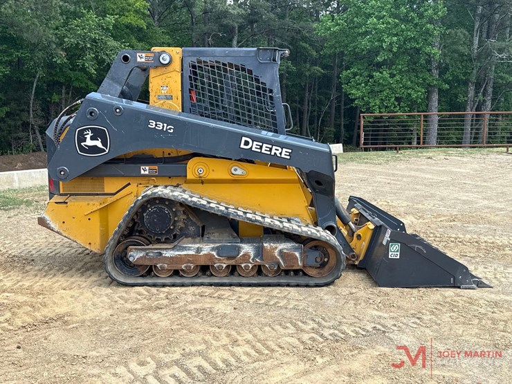 2024-deere-331g-image-2