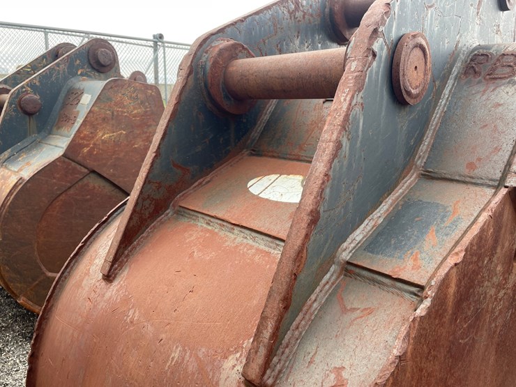 #5013-•-excavator-bucket-image-14