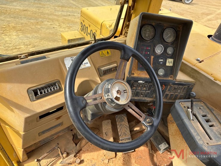 caterpillar-621f-image-22
