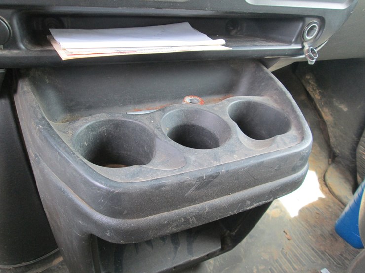 2006-gmc-3500-image-35
