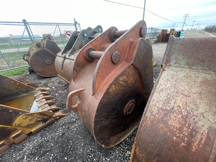 #5011-•-excavator-bucket-image-5