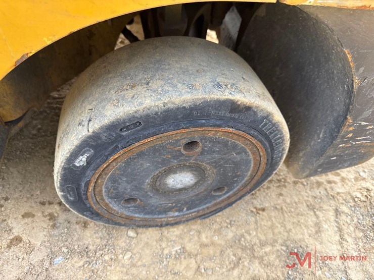 caterpillar-2c6000-image-8