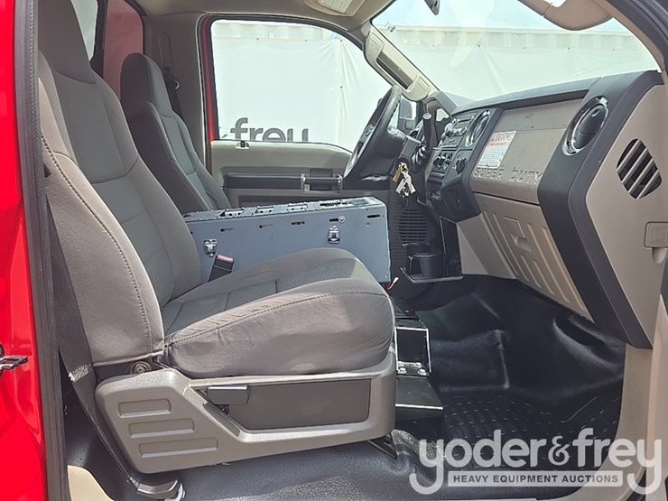 2009-ford-f450-image-48