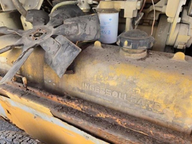 1998-john-deere-45-image-11
