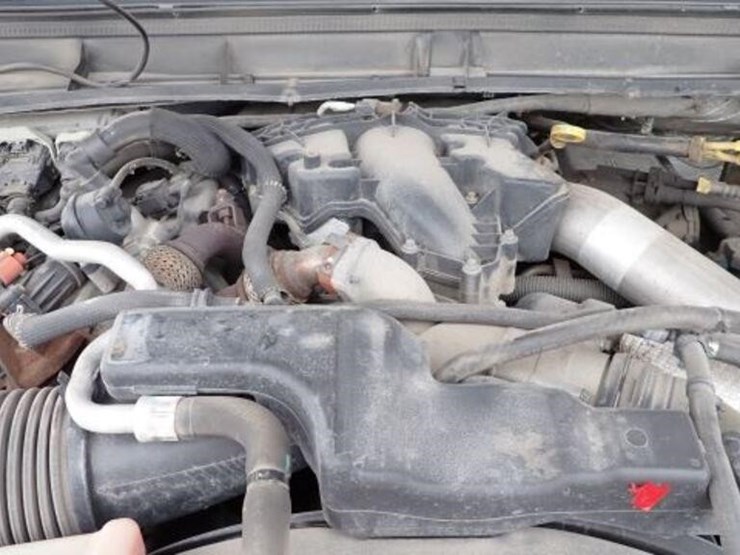 2016-ford-f550-xlt-image-43