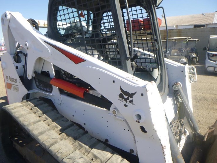 2018-bobcat-t650-image-17