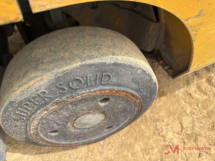 caterpillar-2c6000-image-9