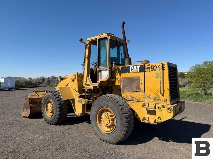 caterpillar-926e-image-3