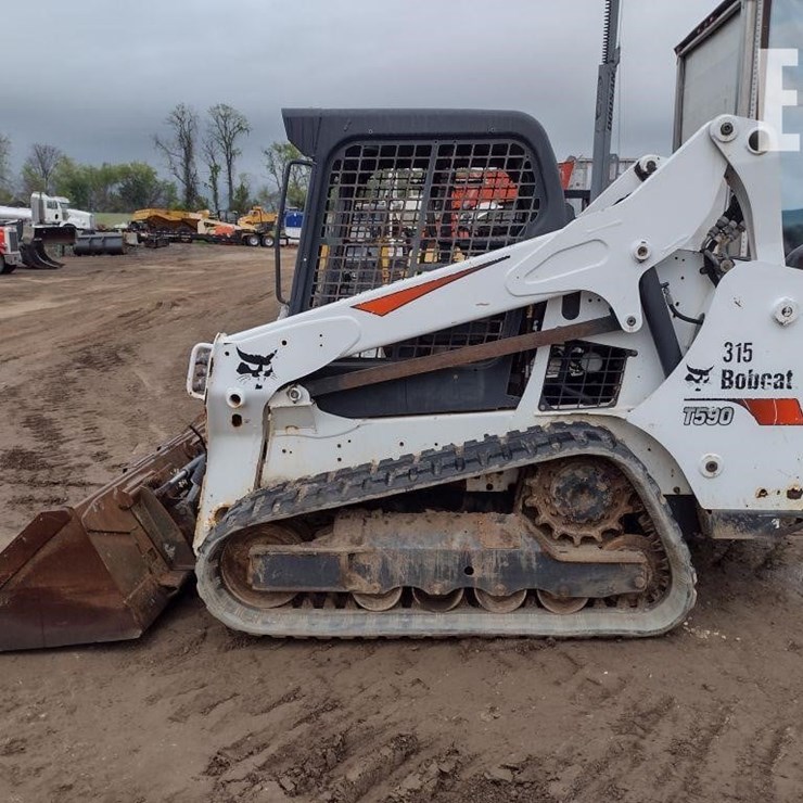 2017 BOBCAT T590