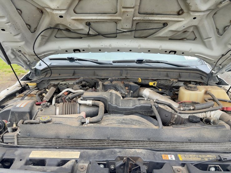 2015-ford-f450-xlt-image-12