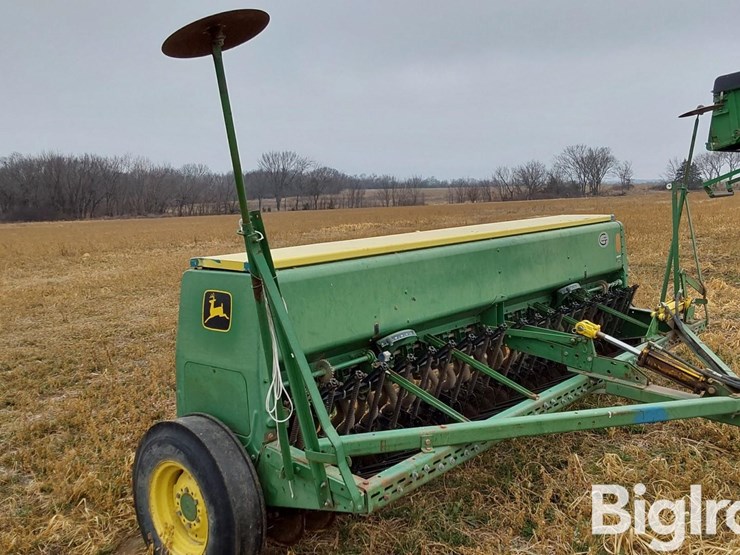 john-deere-8250-image-12