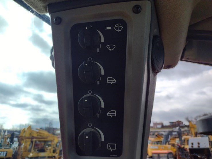 caterpillar-d6-image-14