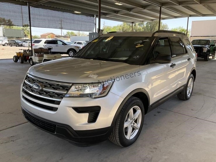 2018-ford-explorer-image-4
