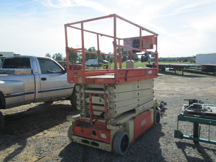 2013-jlg-3248rs-image-3