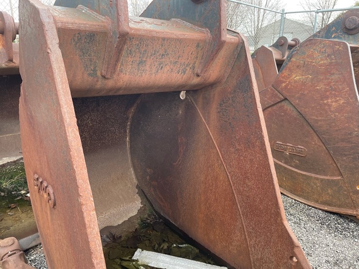 #5013-•-excavator-bucket-image-11