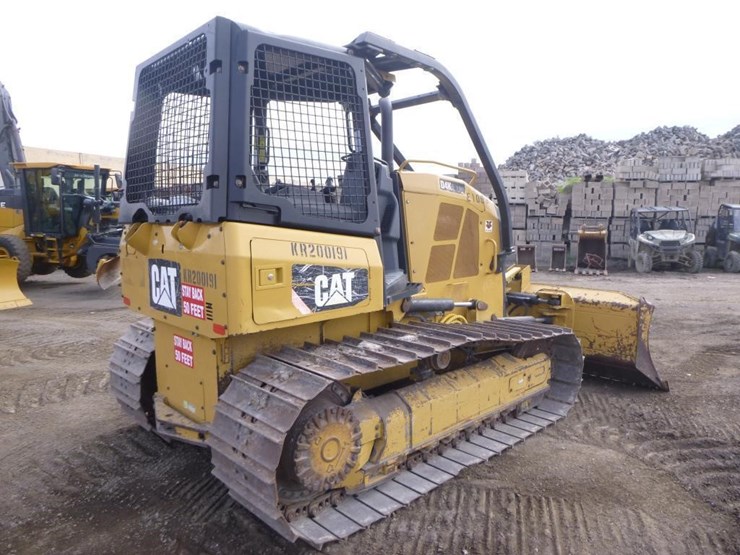 2015-caterpillar-d4k2-lgp-image-3