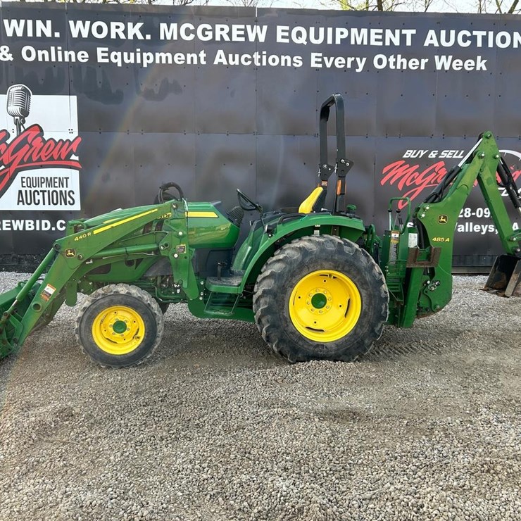 2024 JOHN DEERE 4044R