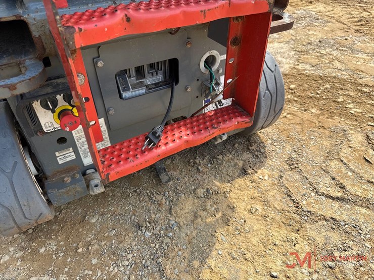 2020-skyjack-sj3219-electric-scissor-lift-image-7