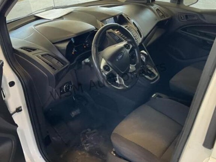 2015-ford-transit-connect-image-24