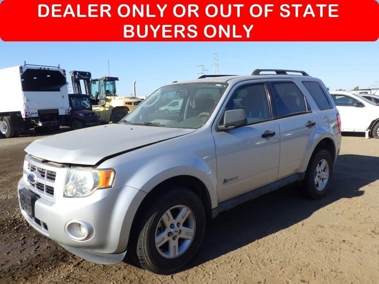 2009-ford-escape-image-1