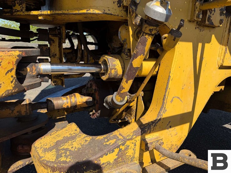 caterpillar-926e-image-17