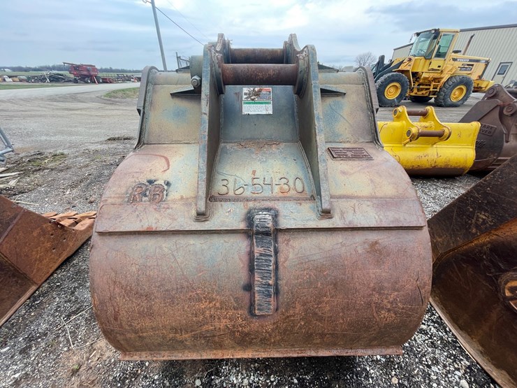 #5007-•-excavator-bucket-image-4