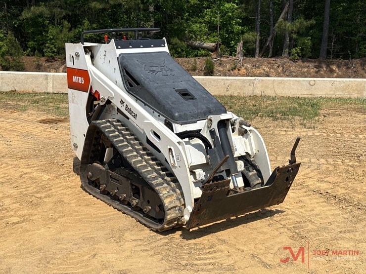 bobcat-mt85-image-1