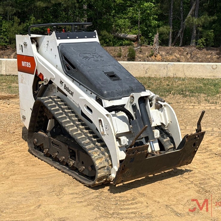 BOBCAT MT85