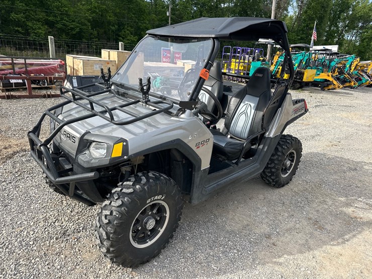 2010-polaris-ranger-rzr-image-2