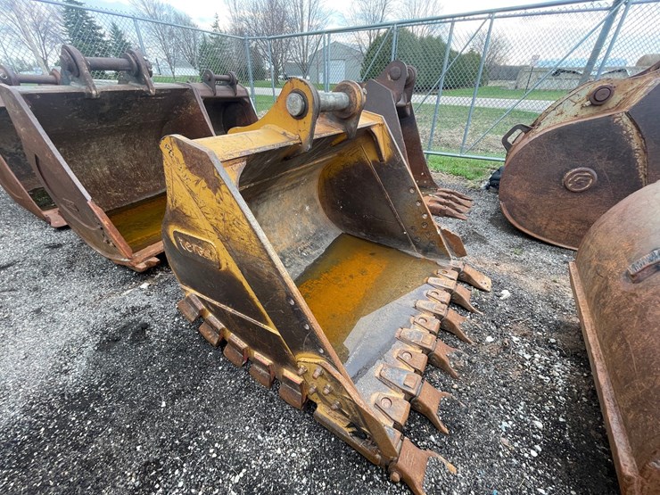 #5006-•-excavator-bucket-image-7