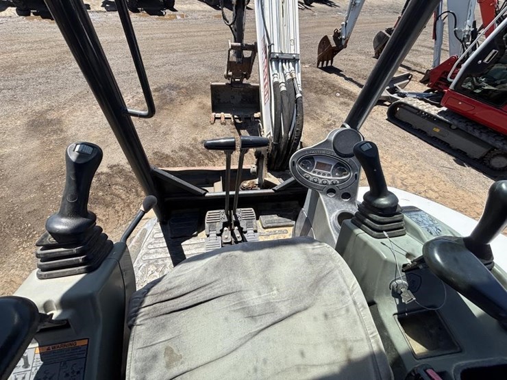2018-bobcat-e50-image-23