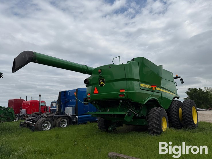 2015-john-deere-s670-image-5