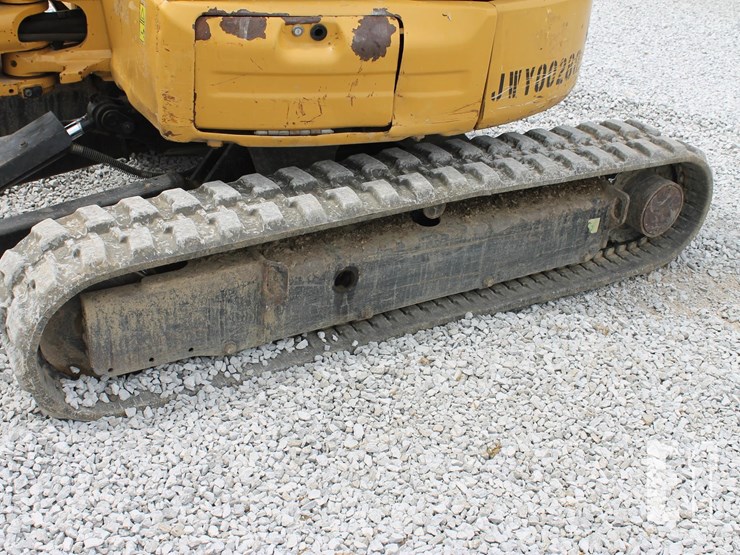 caterpillar-303.5e2-cr-image-11