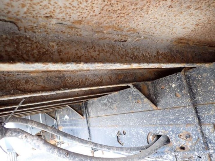 2012-ford-f550-xl-image-71