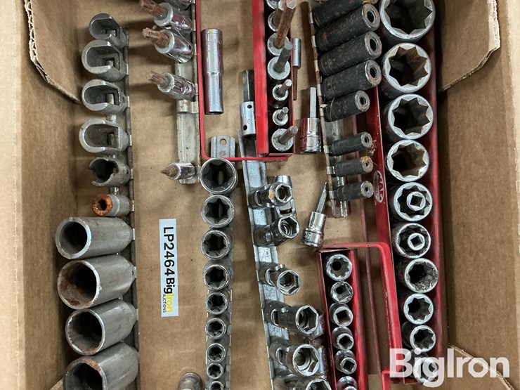 specialty-sockets-image-10