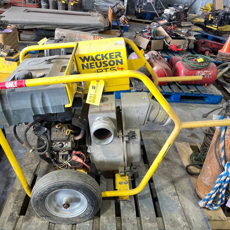 2015 WACKER NEUSON 4